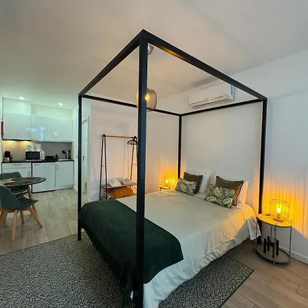 Ddm - O Paraíso Do Sítio Da * Nazaré